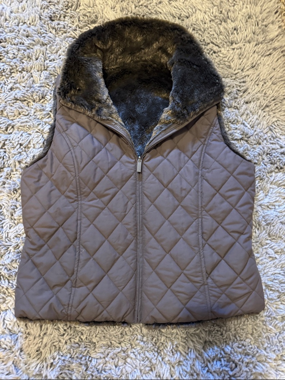 Reversible Quilted Faux-FurVest - Brown